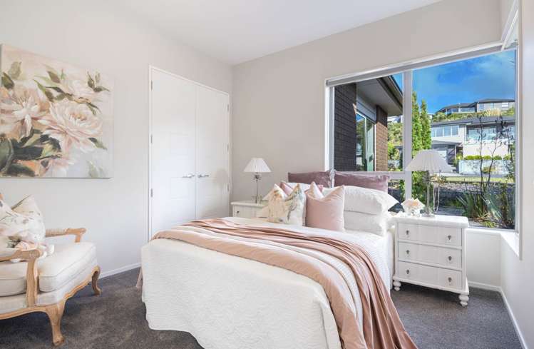 14 Ruth Craig Place Stanmore Bay_17