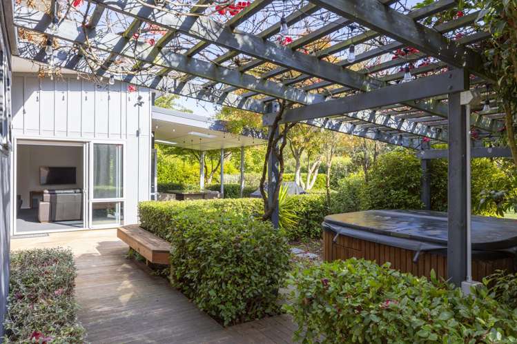 60 Dalmore Way Acacia Bay_14