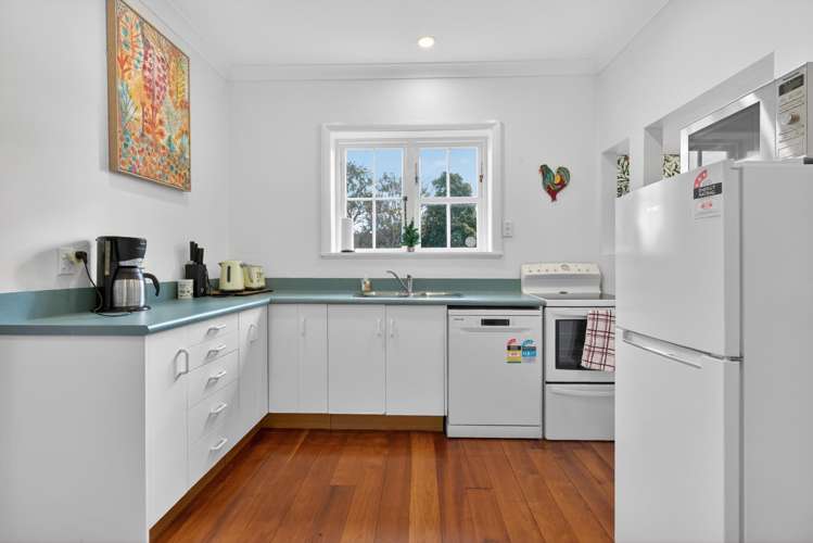 14 St James Avenue Boulcott_18