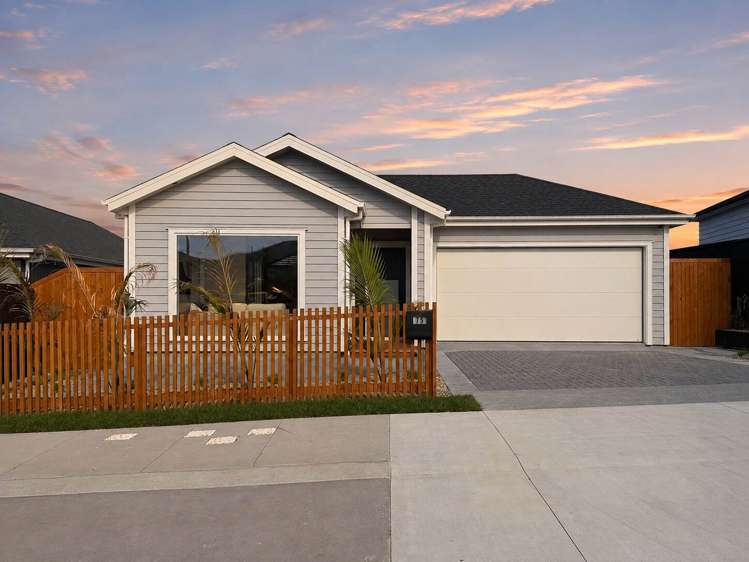 75 Parish Drive_0
