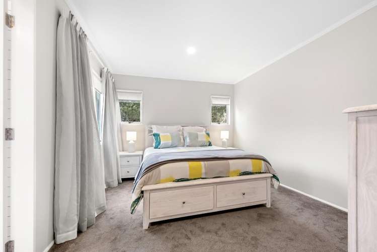 80 Redvers Drive Belmont_9