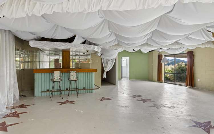 78 Russell Road Huntly_21