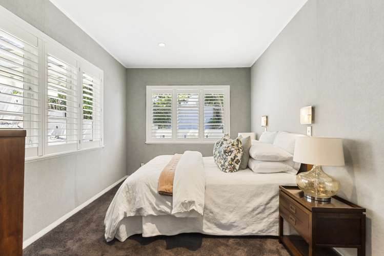 2 Saint Oswalds Road Greenlane_12