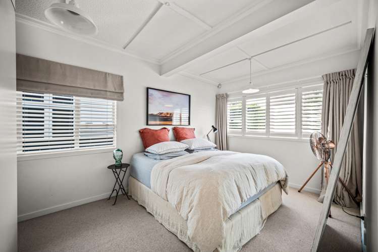 44 Huia Road Point Chevalier_13