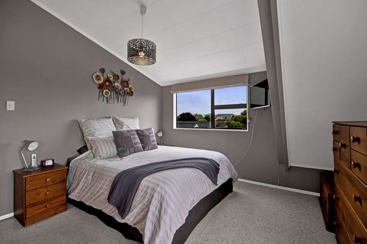 11 County Drive Hawera_17