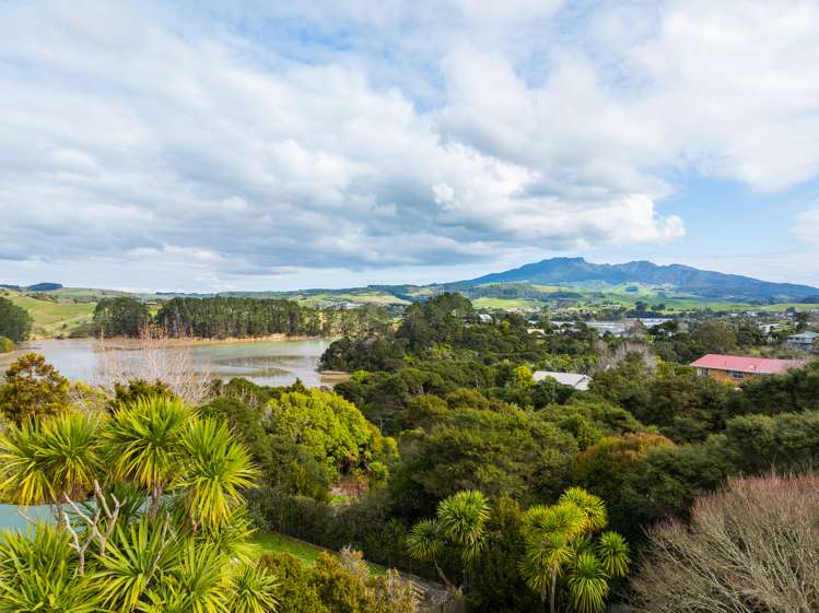 5 Robertson Street Raglan_24