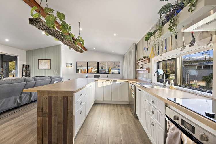 4 Bank Avenue Middlemarch_8