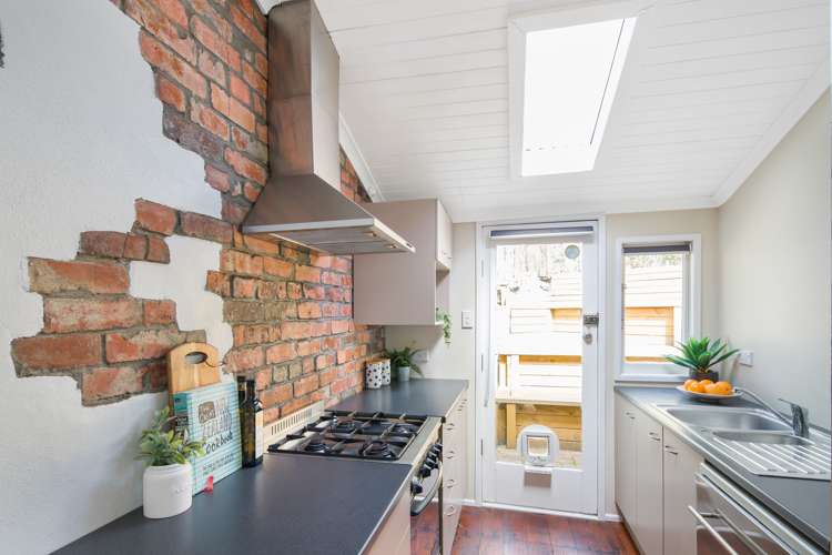 180 Sutherland Road Lyall Bay_6