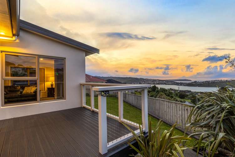 1 Greenstone Place Aotea_23