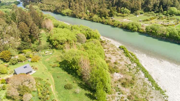 9 Stock Road Murchison_21