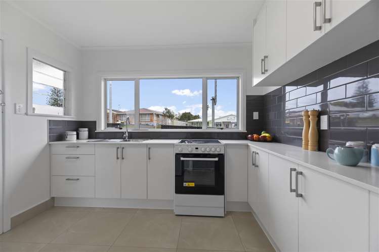 5a Browns Road Manurewa_11