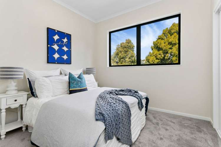 7 Pumau Place Flat Bush_16