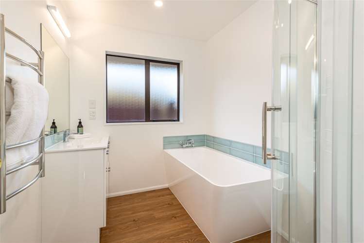 36 Villa Grove Ilam_14