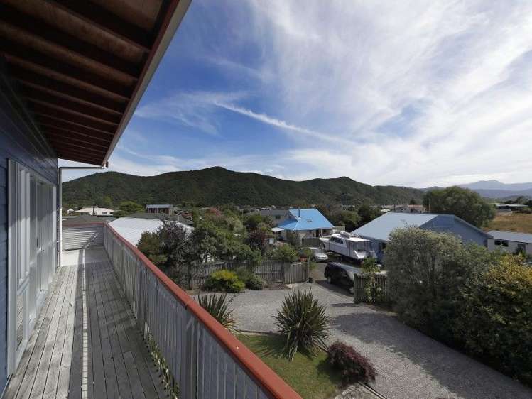 80 Moana View Road Waikawa_19