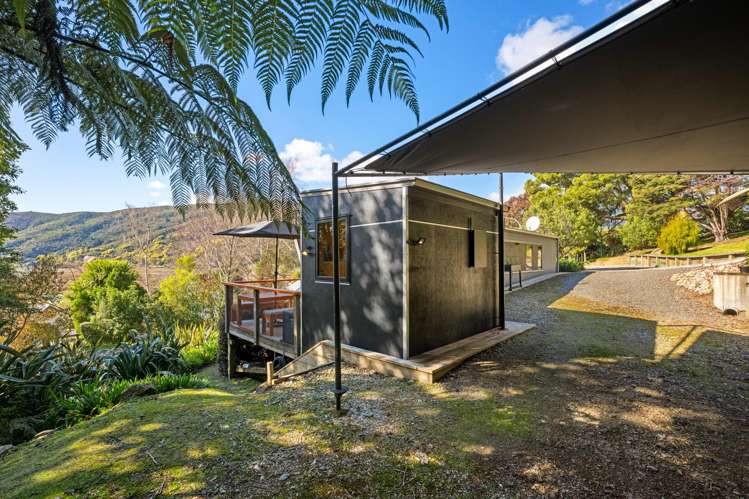 13b Beach Place Havelock_14