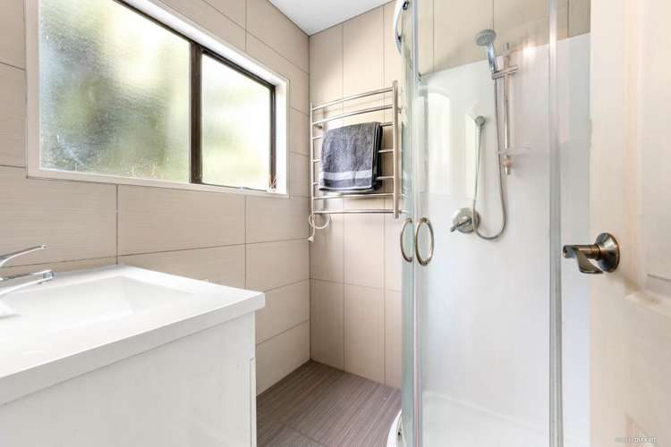 2/40 Verbena Road Birkdale_5