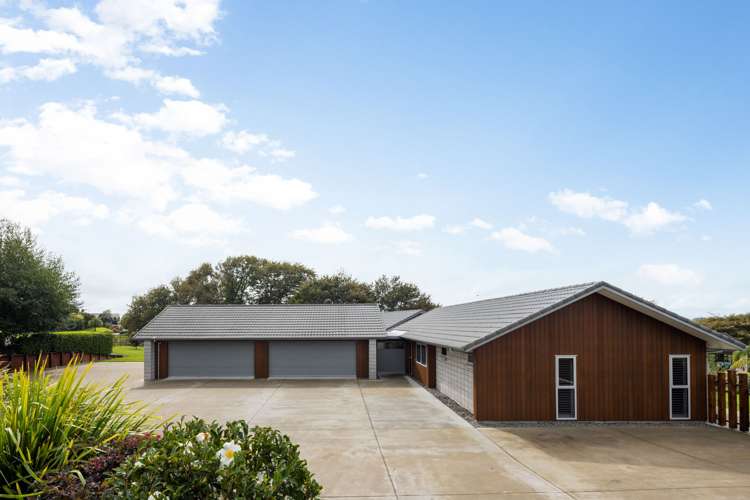 15 Broad Oaks Road Morrinsville MatamataPiako Houses for Sale