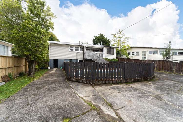 30 Universal Drive Henderson_13