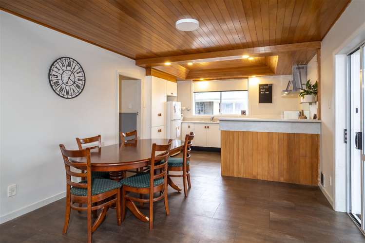 39 Reid Crescent Allenton_3