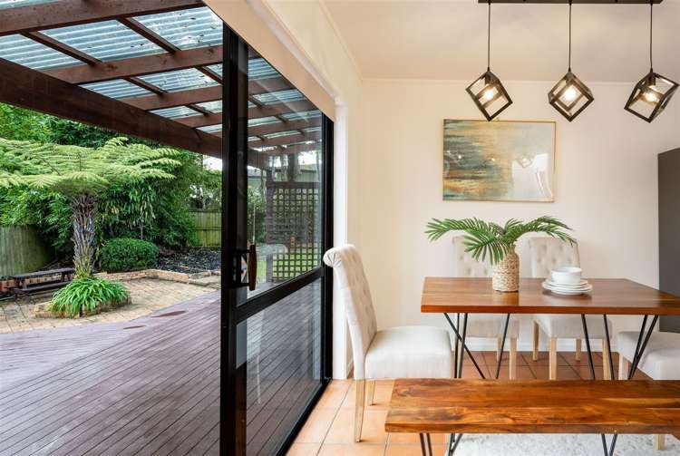 17 Unsworth Drive Unsworth Heights_5