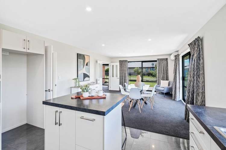 41 Slate Street Rolleston_8