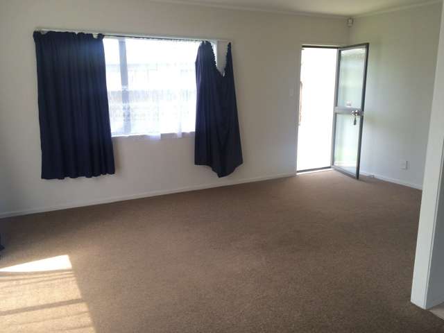 2/11 Blackgate Place Manurewa_2