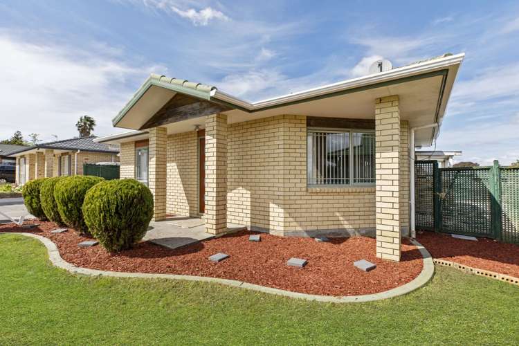 30 Etherton Drive Manurewa_13