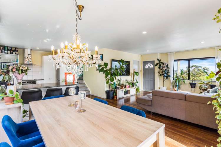 316 Whangaparaoa Road Stanmore Bay_8