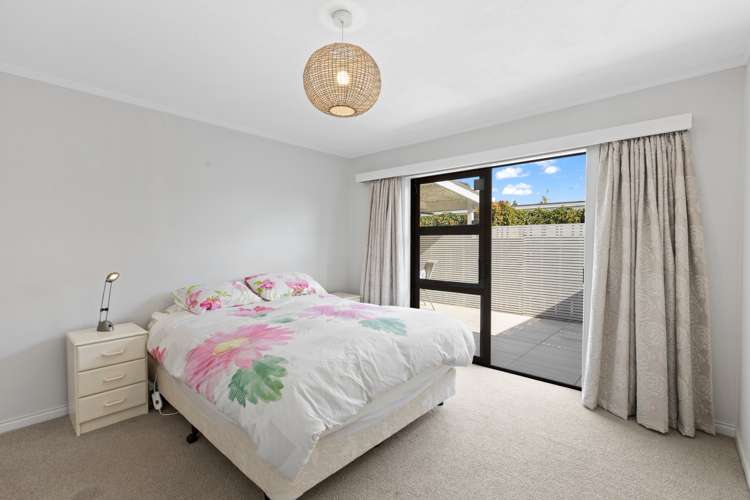 2/16 Riverside Road Orewa_7