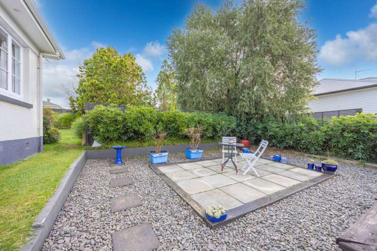 1079 Bank Street Te Awamutu_17