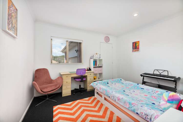 13 Westglen Place Ranui_15