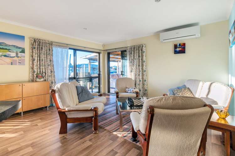 1 Valley Road Waiuku_10