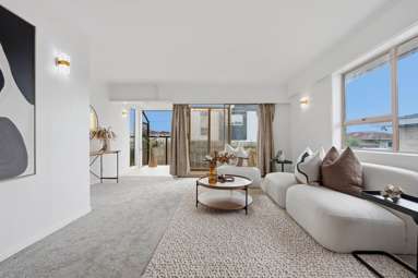 1/103 Glenmore Road_4
