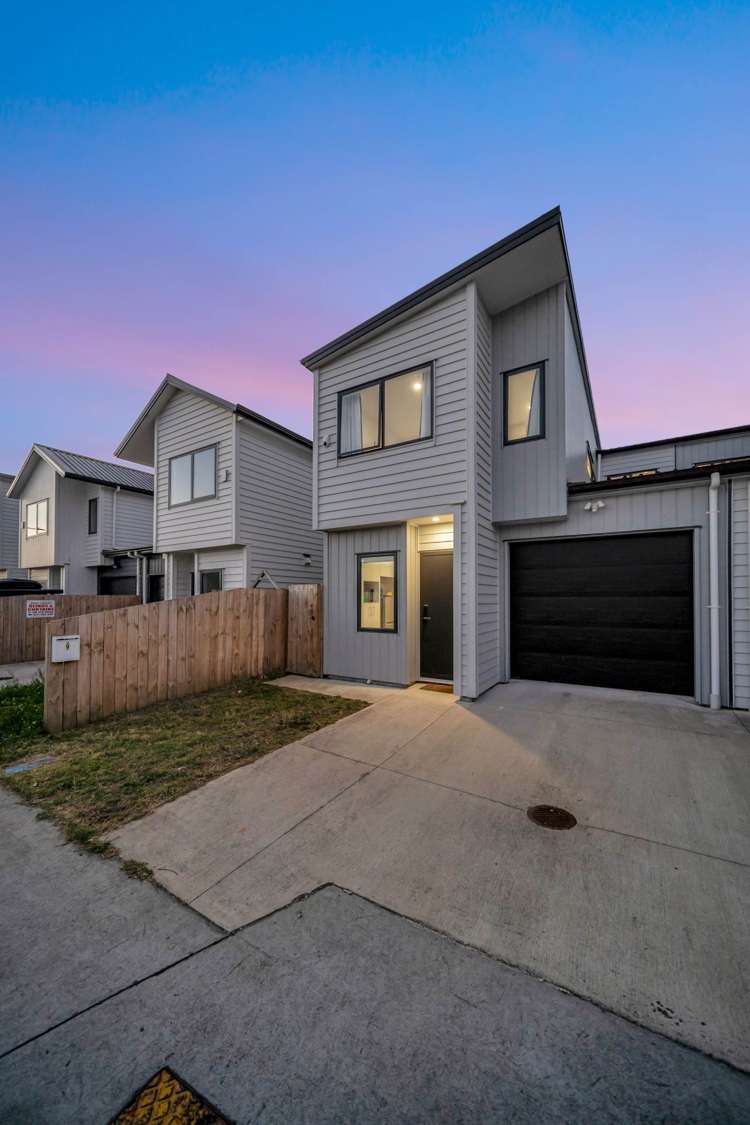 9 John Burn Road Takanini_35