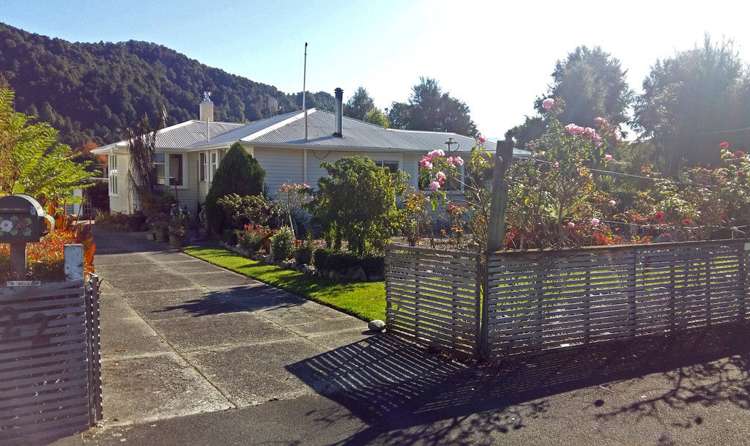 122 Fairfax Street Murchison_14