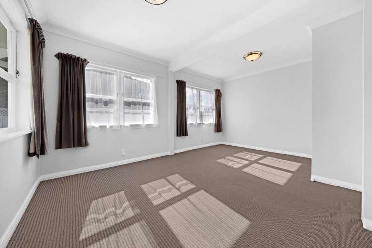 52 Carlton Street Hillsborough_17
