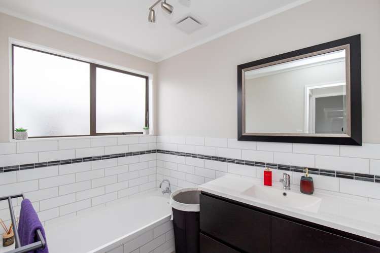 20 Miller Place Ngatea_14