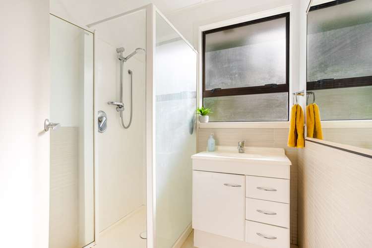 14 Thomas Avenue Te Atatu Peninsula_22