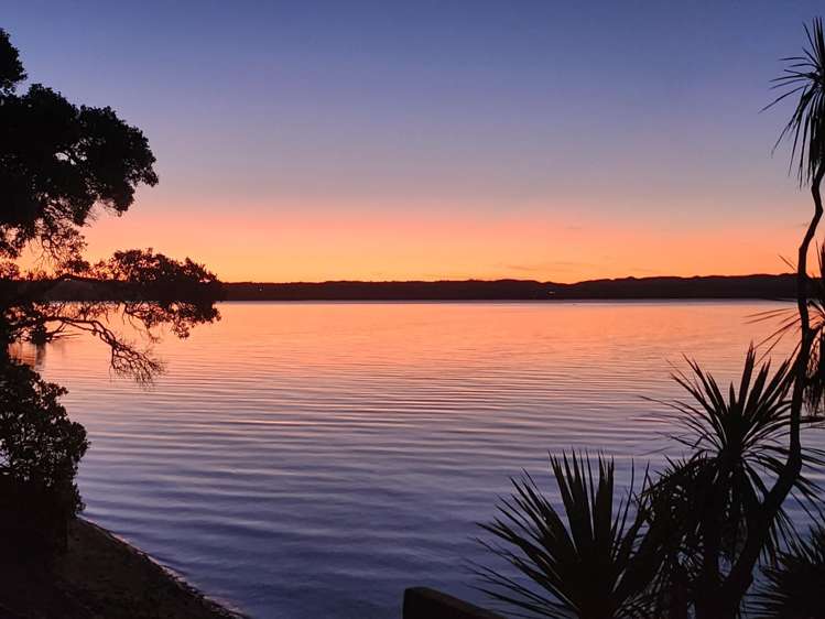 16A Crispe Road Clarks Beach_36