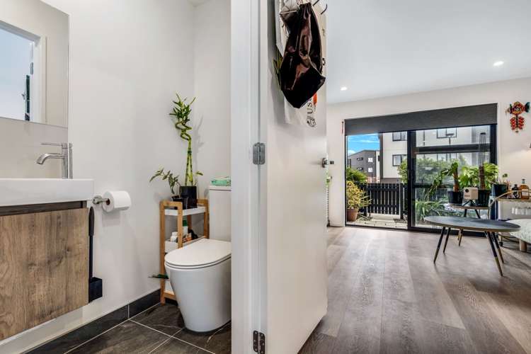 16 Selo Street Glen Eden_12