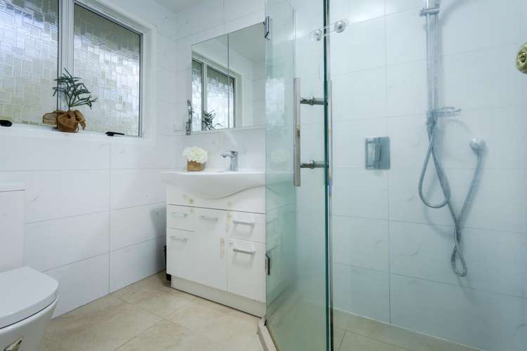 16 West Glade Crescent Birkenhead_12