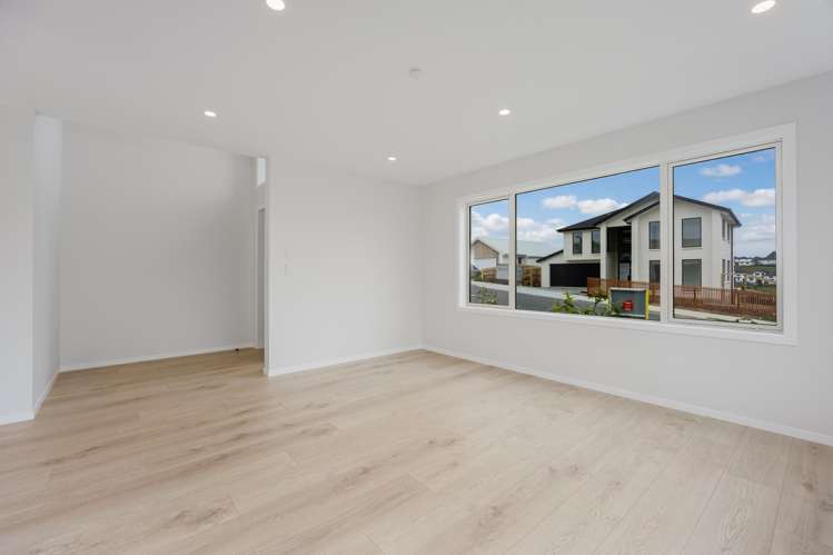 15 Pekanga Road_4