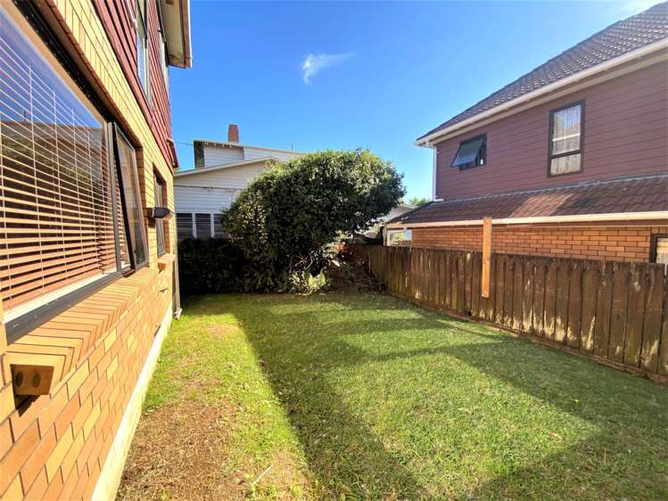 1/7 Tennyson Avenue Takapuna_16