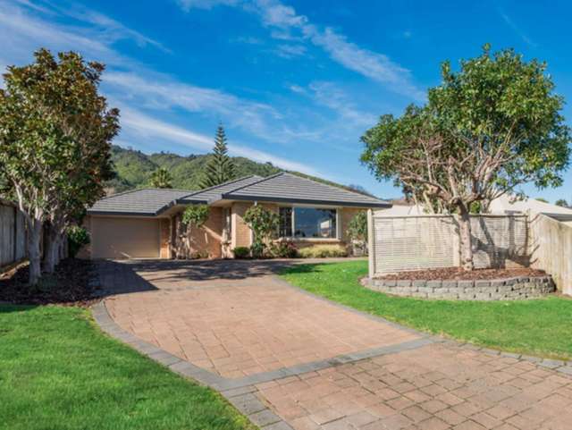 17 Balmerino Grove Waikanae_1