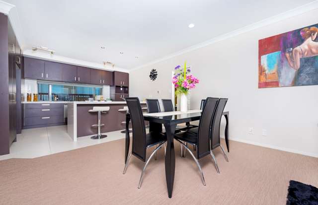 5 Woolaston Place Flat Bush_3