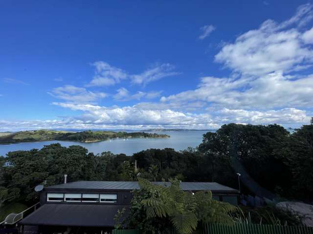 Long-Term Rental in Omiha – Stunning Sea Views