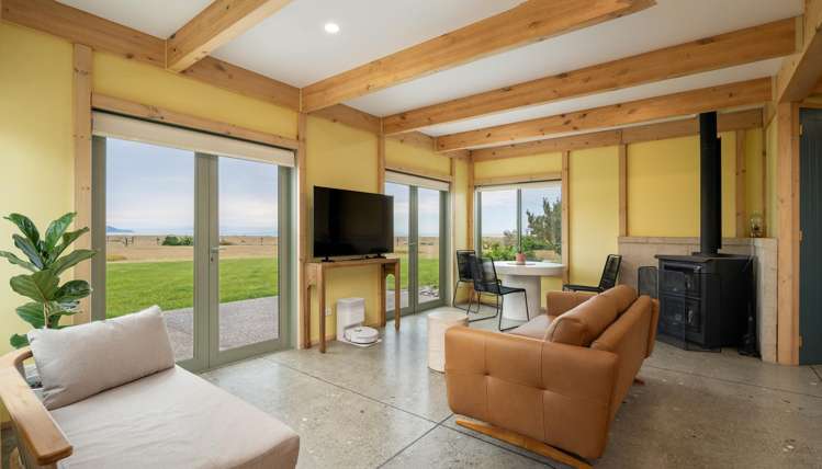 16 Hinepango Drive Rarangi_2