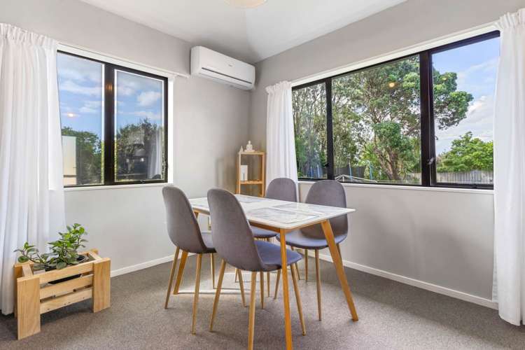 21 Seabrook Avenue New Lynn_12