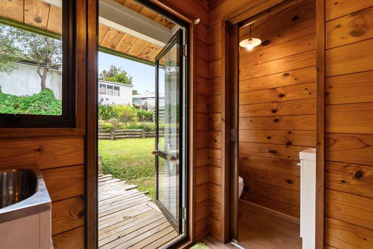 19 John Witton  Drive Crofton Downs_18