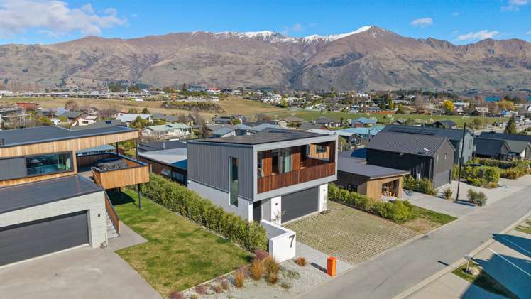 7 Tuke Lane Wanaka_26